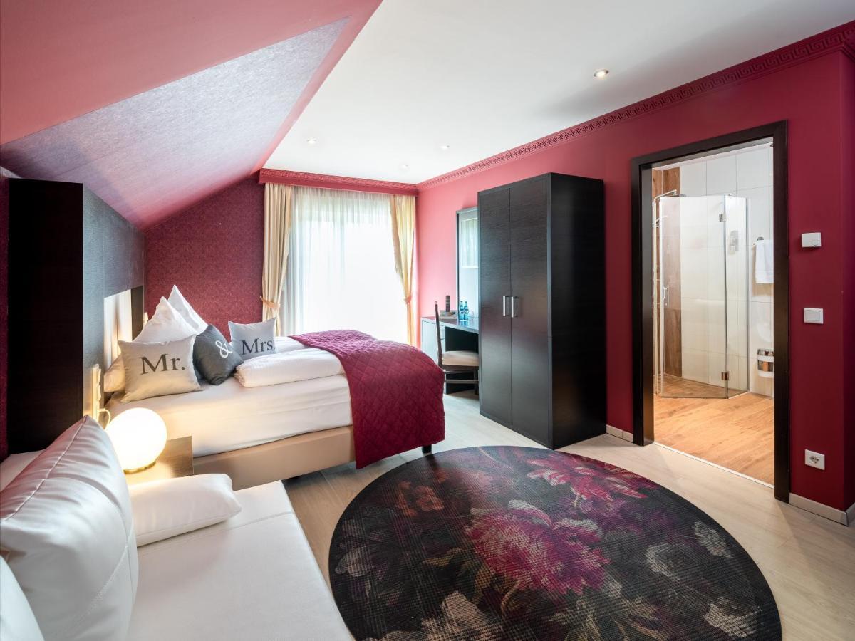 Kristallhotel Fettehenne เลเวอร์คูเซน ภายนอก รูปภาพ